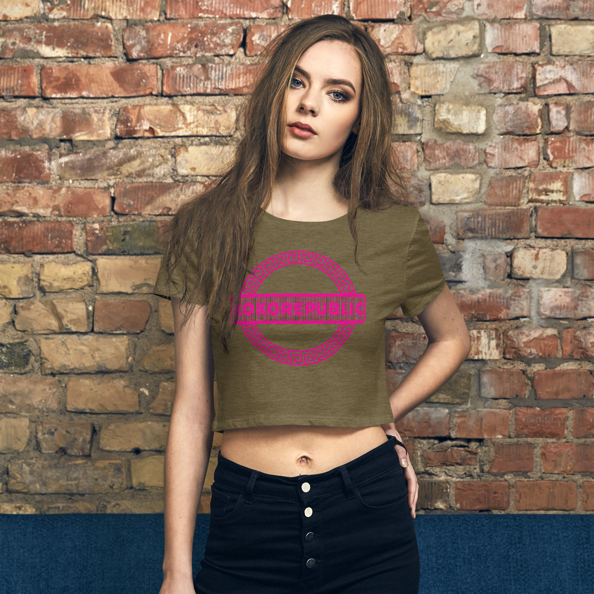 fullbreedcustom Women’s Crop Tee - Image 3