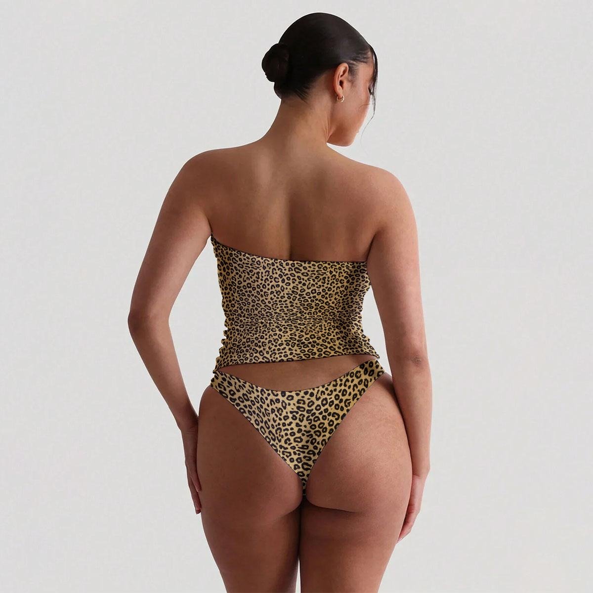 All-Over Print Women's Strapless Tube Top Set - Image 3